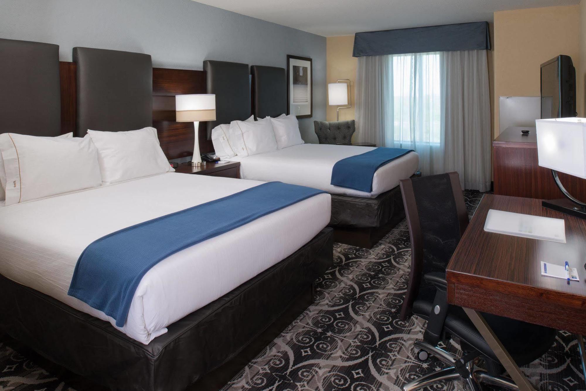 Express & North Kansas By Ihg 2*