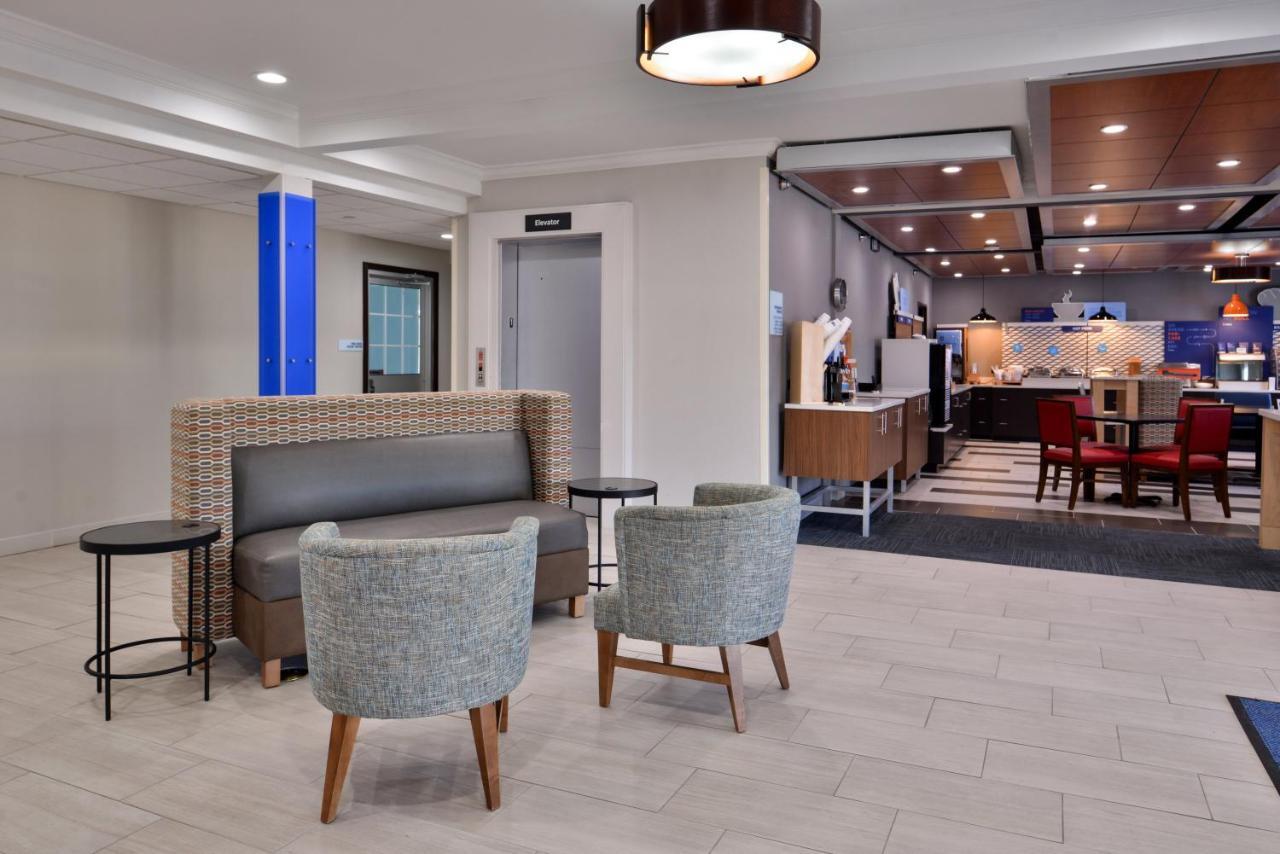 Express & North Kansas By Ihg