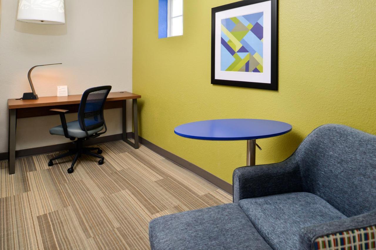 Express & North Kansas By Ihg